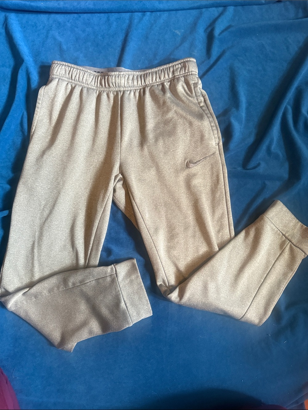 Nike thermal fit, ' gray Dri-FIT Jogger Pants size small